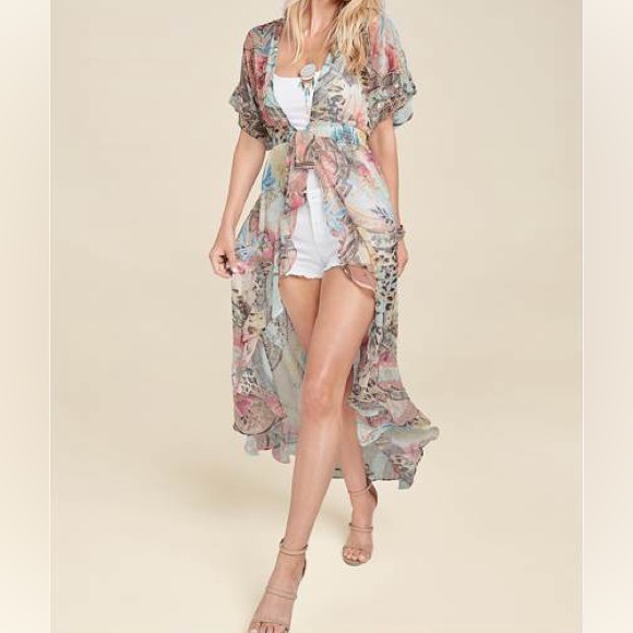 VENUS Tops - Venus Embellished Floral & Paisley Print Maxi Top NWT